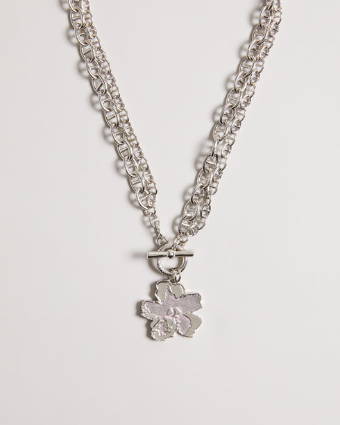 <P>23 Magnolia Grandiflora Necklace</P>